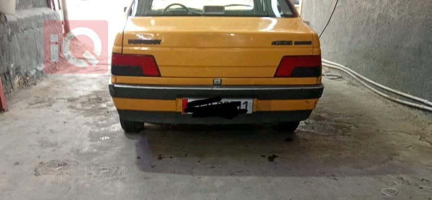 بيجو 405